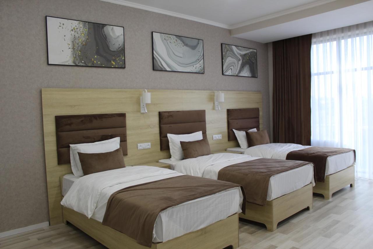 Hotel Shosh Modern Tashkent Bagian luar foto