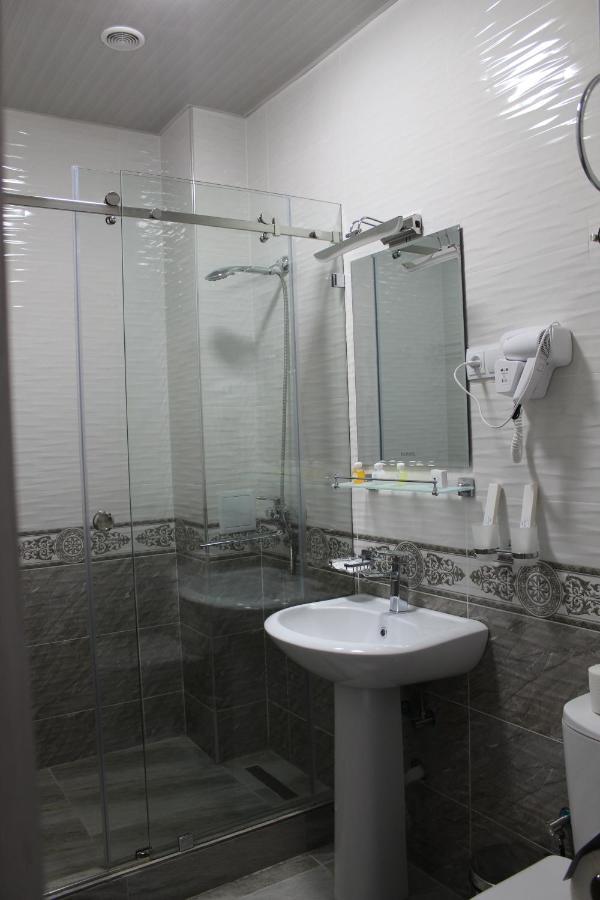 Hotel Shosh Modern Tashkent Bagian luar foto